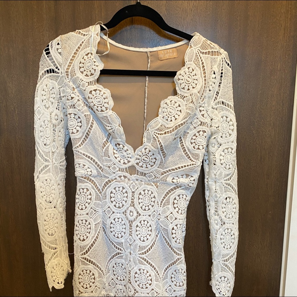 White lace dress